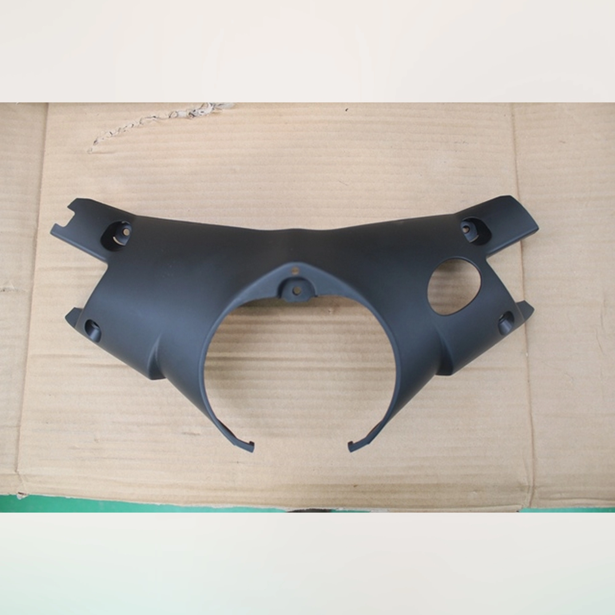 ARORA MAX-T DİREKSİYON ALT PLASTİĞİ #MAX-T 021